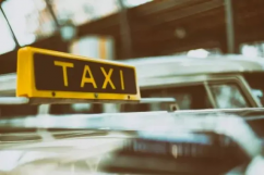 5 Alasan Naik Taksi Uber Jakarta Menguntungkan