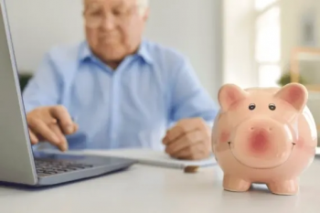 Pengertian Kredit Pensiunan Bank: Bunga Murah, Batas Usia 80 tahun